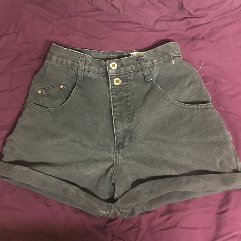 black arizona jean shorts